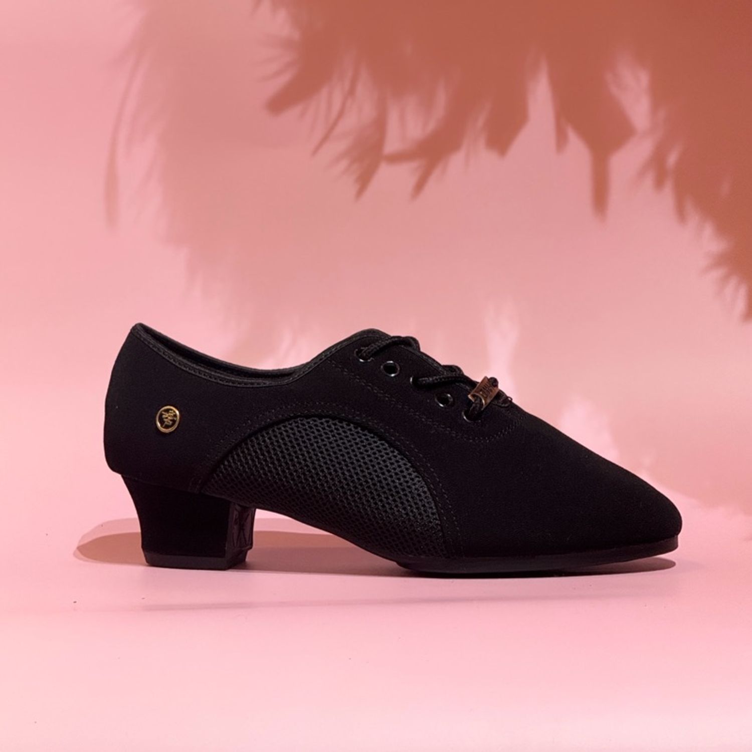 Бүжгийн гутал /бэлтгэлийн/