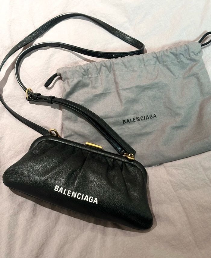 BALENCIAGA 