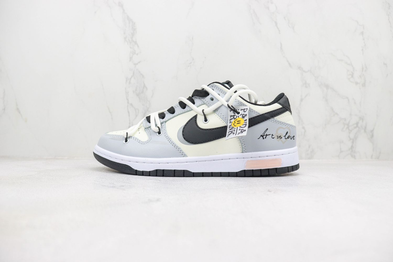  NIKE SB Dunk Low 25