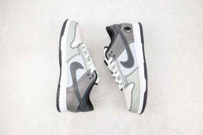 Nike SB Dunk Low Lunar Eclipse