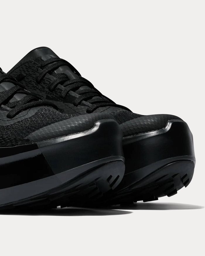 Salomon | Phantasm x Comme des Garçons