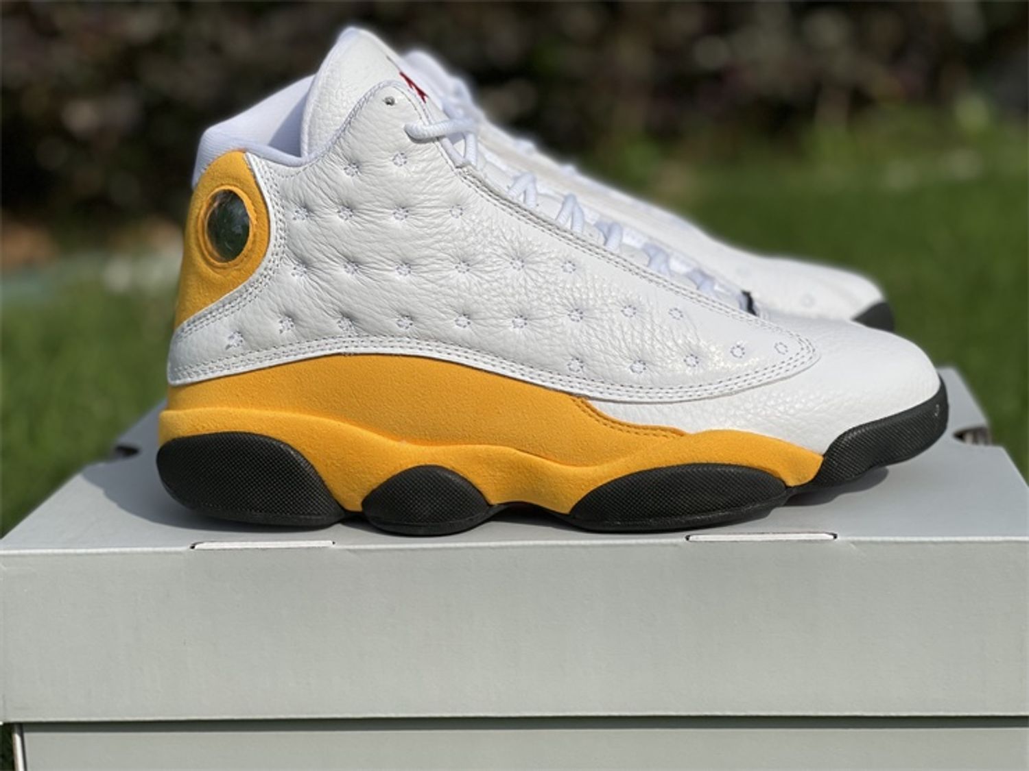 Air Jordan 13 “Del Sol” 