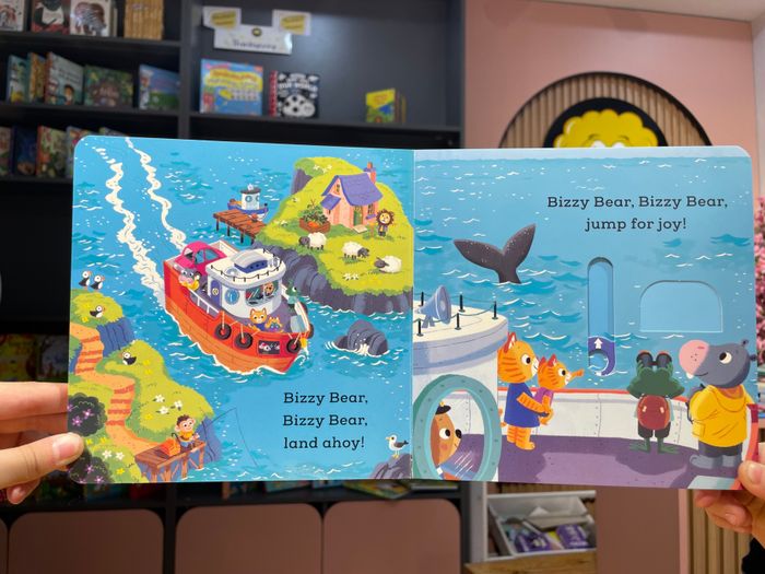 Bizzy Bear: SHIP’S CAPTAIN