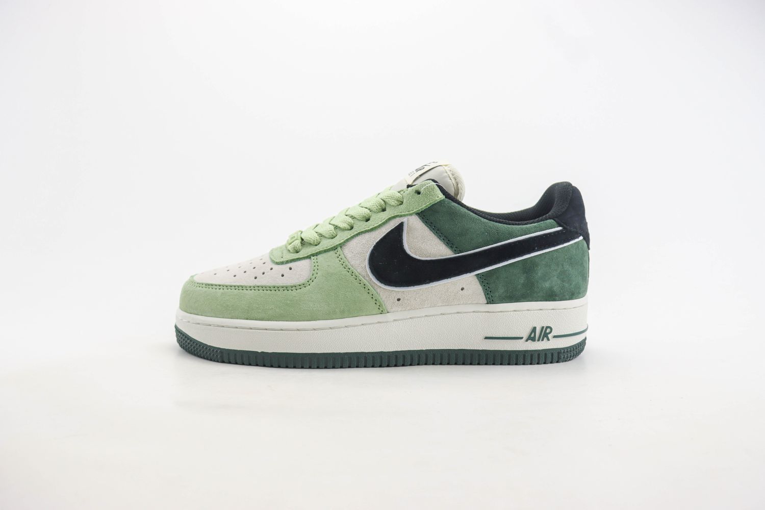 Nike Air Force 1 LOW 175