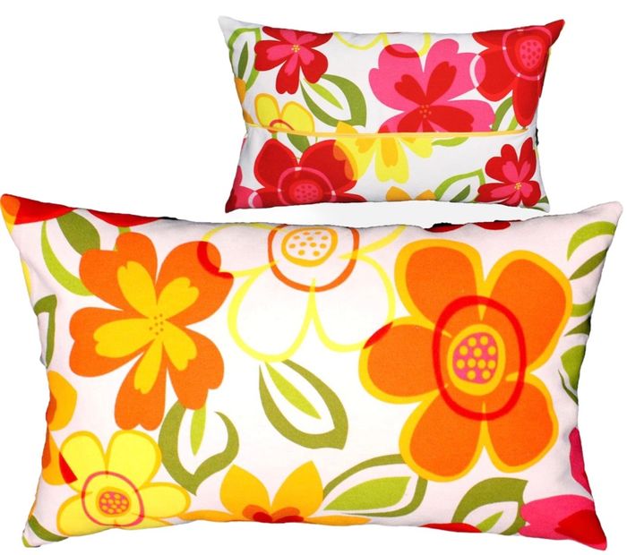 Шар цэцэгтэй нарийн дэр