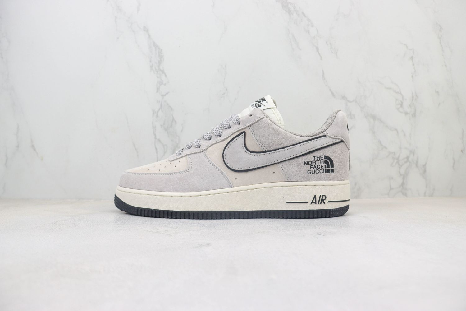 Nike Air Force 1 Low x North face 50
