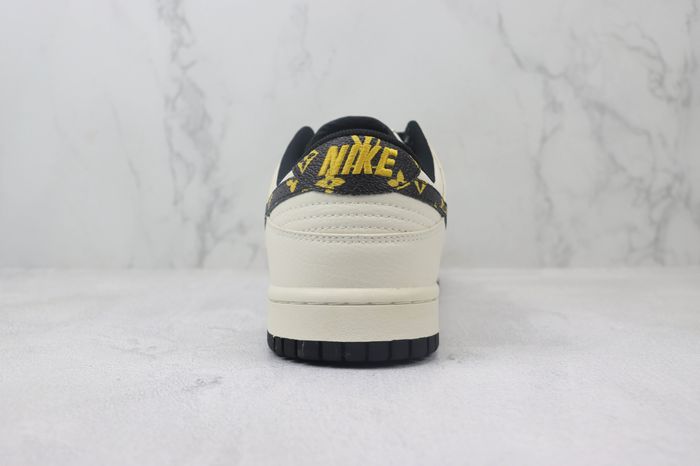  Nike SB Dunk Low x LV 107