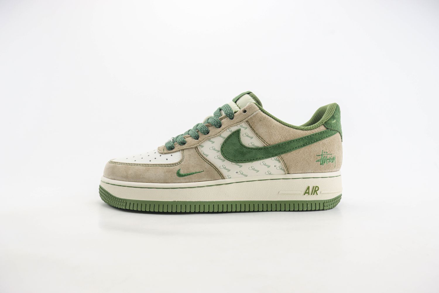 Nike Air Force 1 Low x Stussy 93