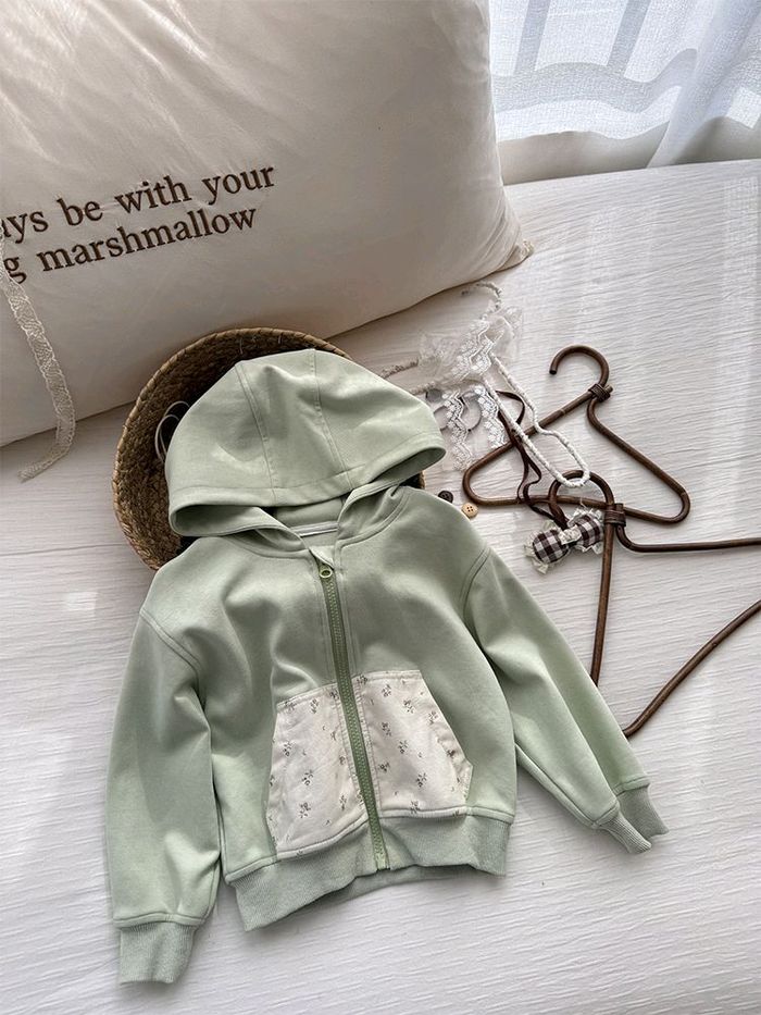 ОМО малгайтай ногоон цамц