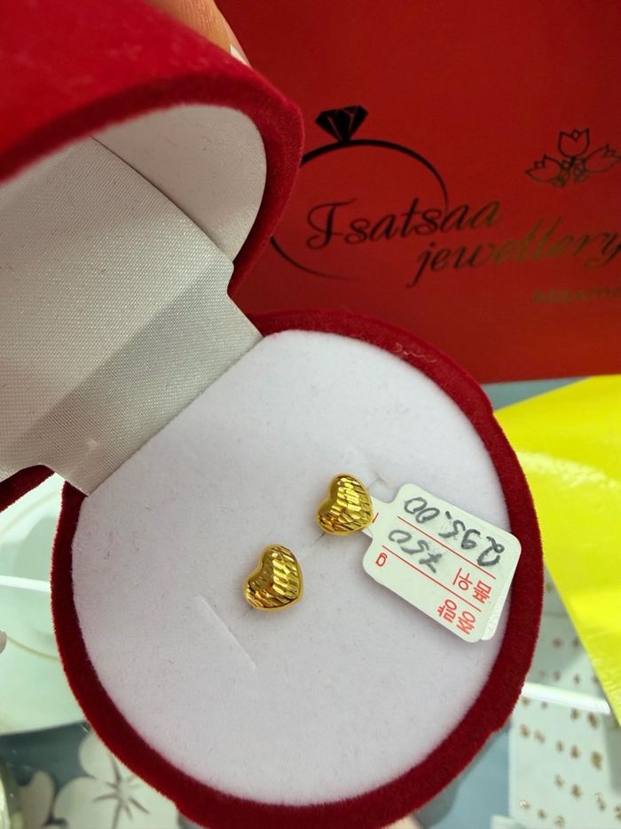 750 алтан зүрх