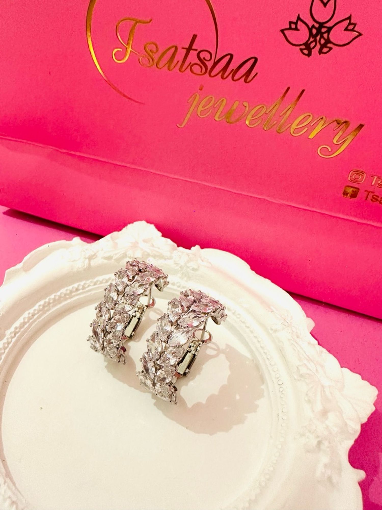 Гоёлын ээмэг 