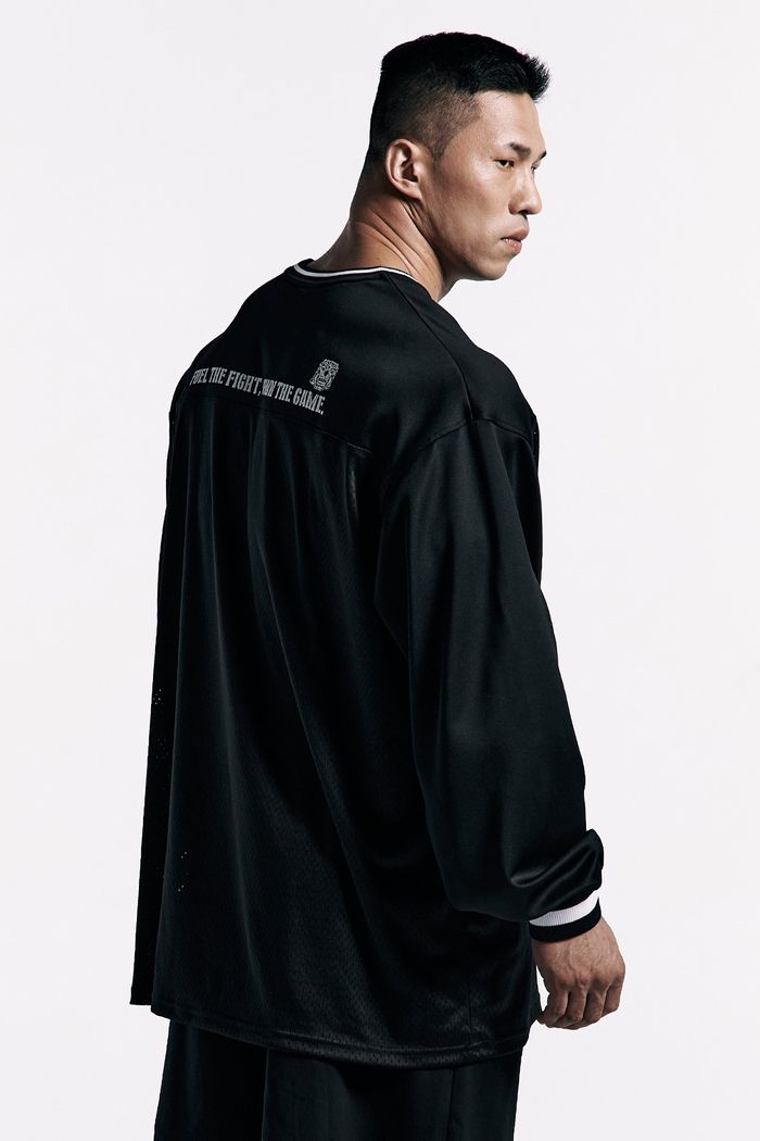 [HDEX X PHYSICAL: ASIA] Giant Fit Track Long Sleeve