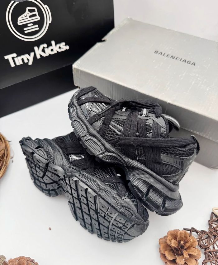 Balenciaga Triple Black