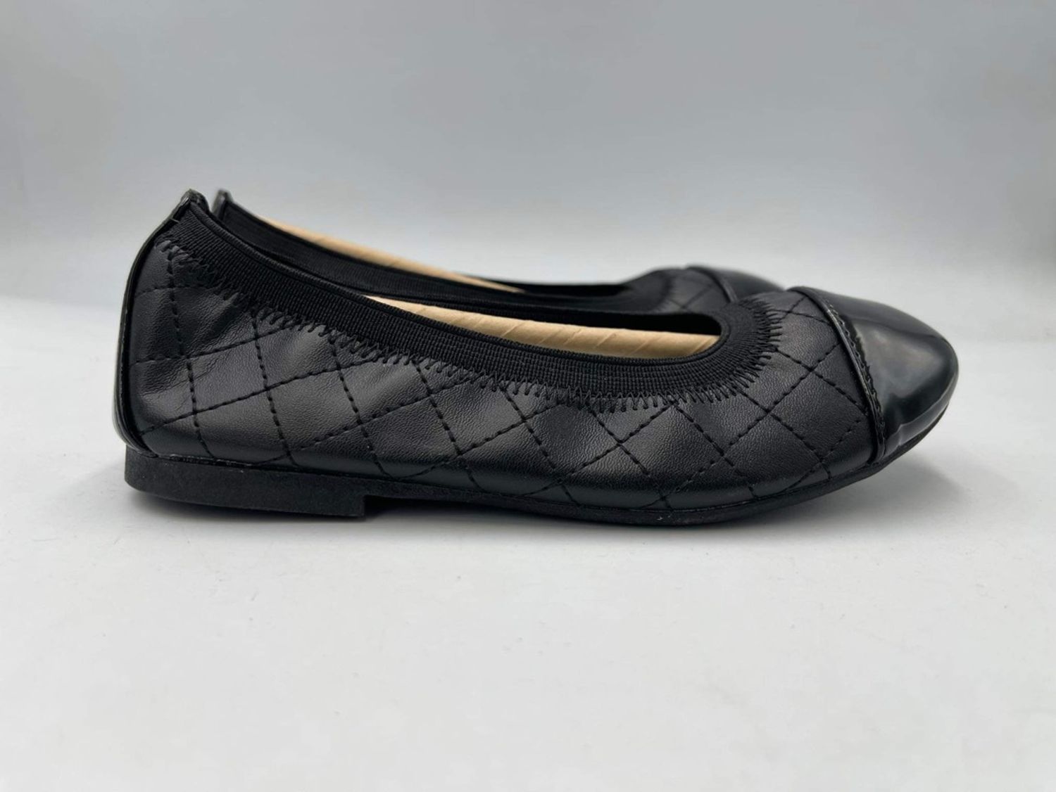 Хүүхдийн хар Palace балерина