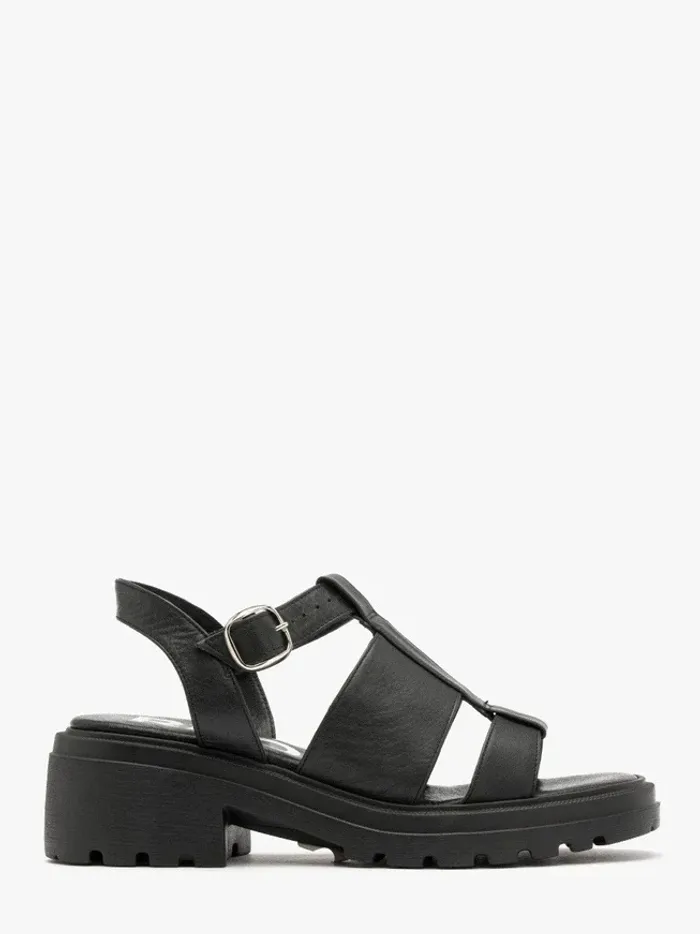 Black sandals with chunky sole