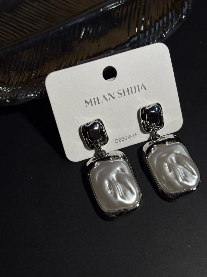 Гоёлын ээмэг