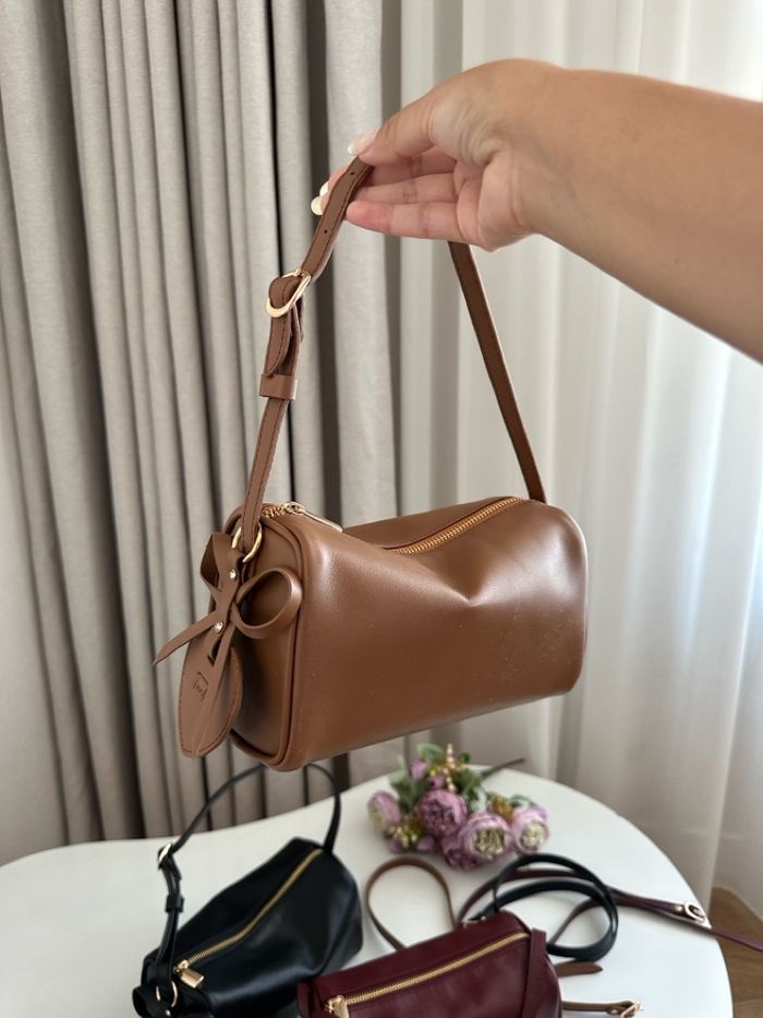 https://cdn.zochil.shop/5c67425f-e944-49ec-a92e-088613f01595_t700.jpg