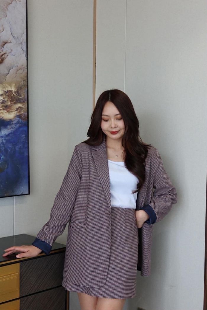 https://cdn.zochil.shop/5c75f0de-743d-48b3-bd79-9d9806fd88ae_t700.jpg