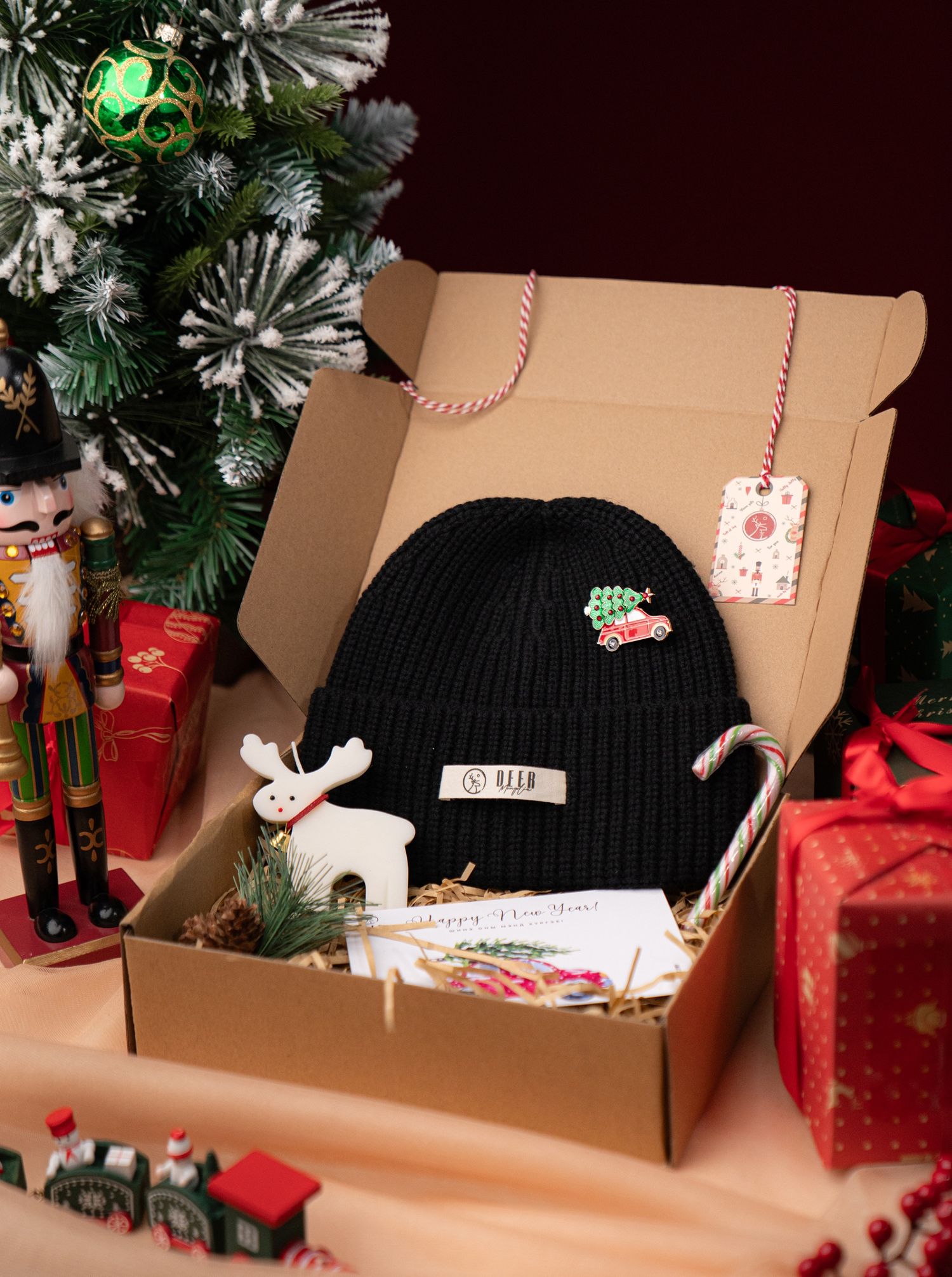 Малгайтай бэлгийн багц 