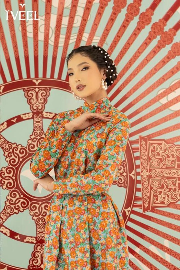 Бүрсэн арлан бүстэй блүүм