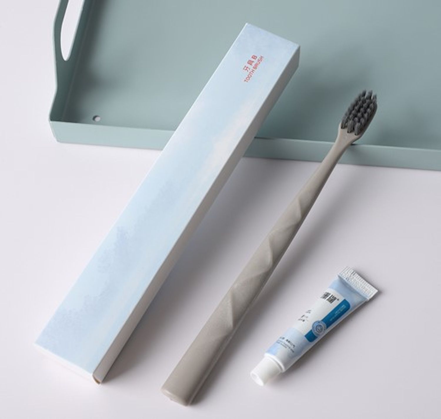 Тростник шүдний сойз, цагаан үзүүртэй зөөлөн үс + 3 гр эмийн ургамалтай оо