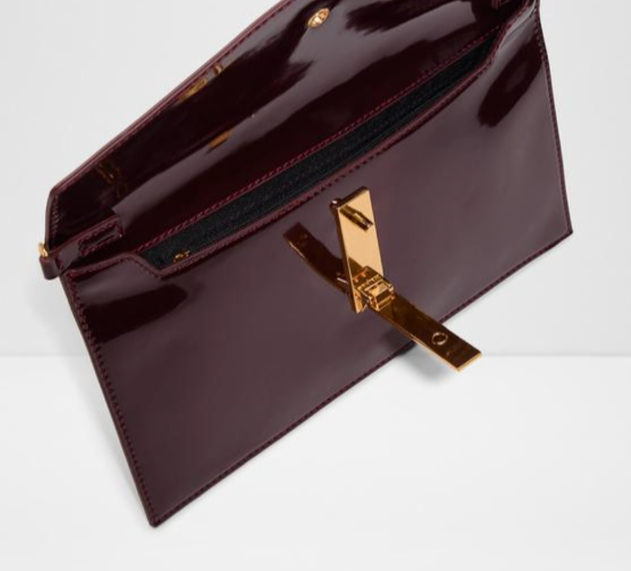 https://cdn.zochil.shop/5d9001fb-c550-4e58-8cdd-5b751f80c3c3_t700.png