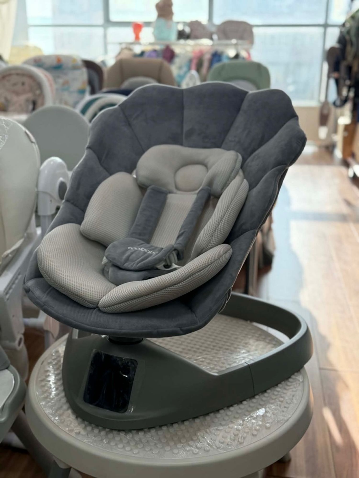 Coolbaby автомат бүүвэйлэгч