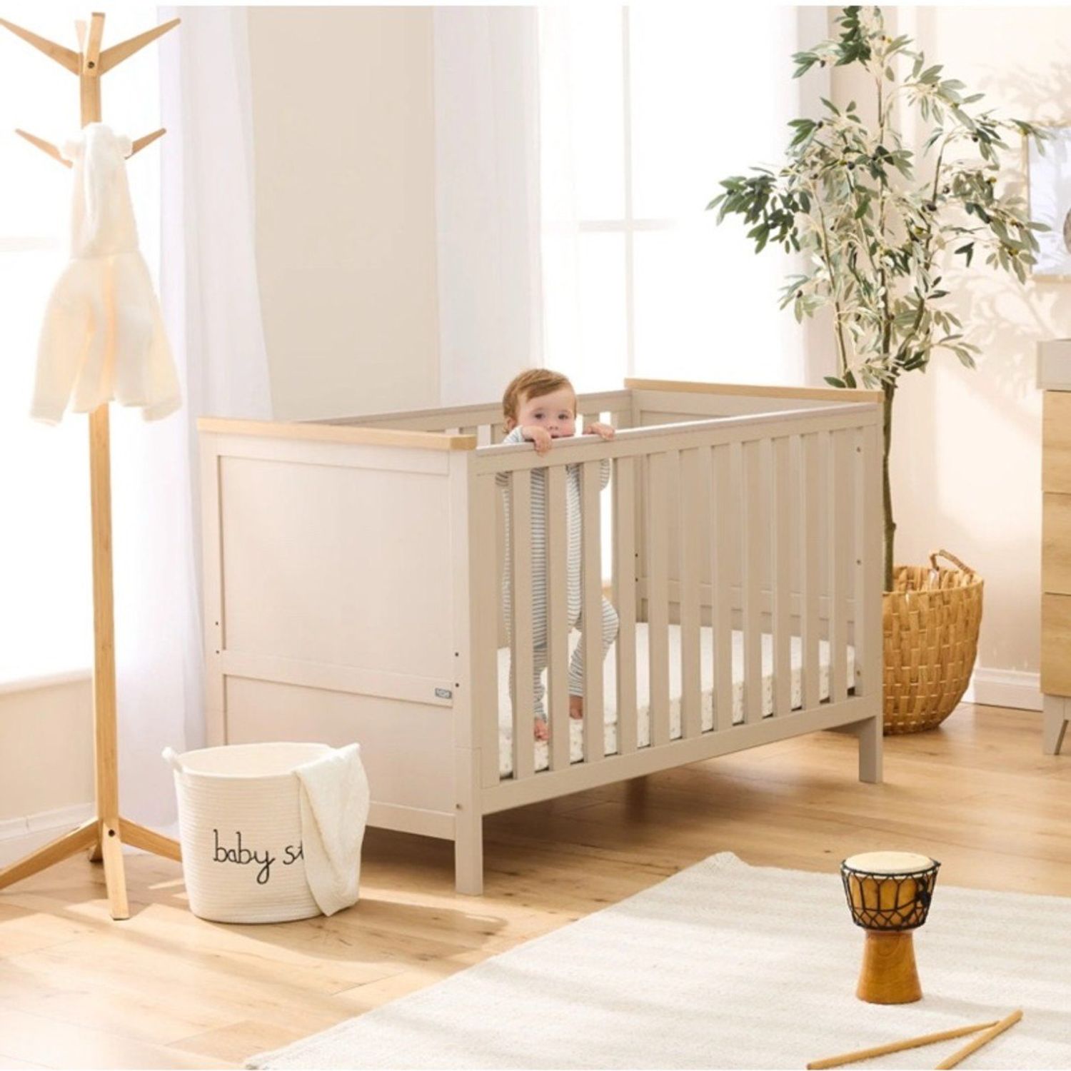 Misha cot bed 