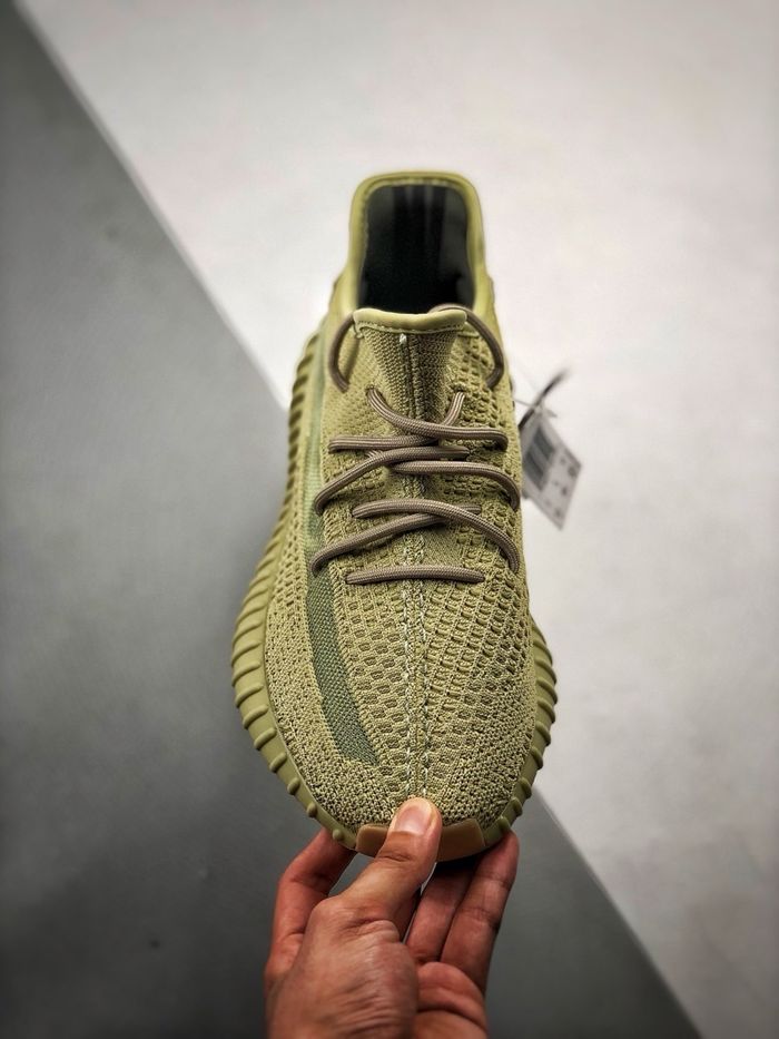 Yeezy 350 Boost V2