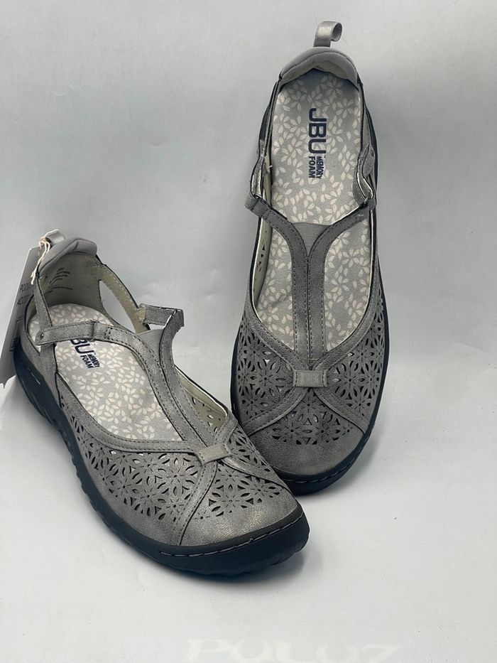 jambu grey