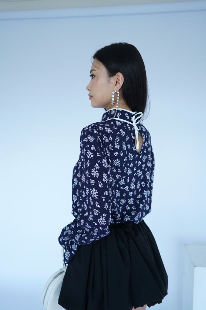 https://cdn.zochil.shop/5e339f21-0bf1-4ec4-bbcd-e2e36d4d33d2_t700.jpg