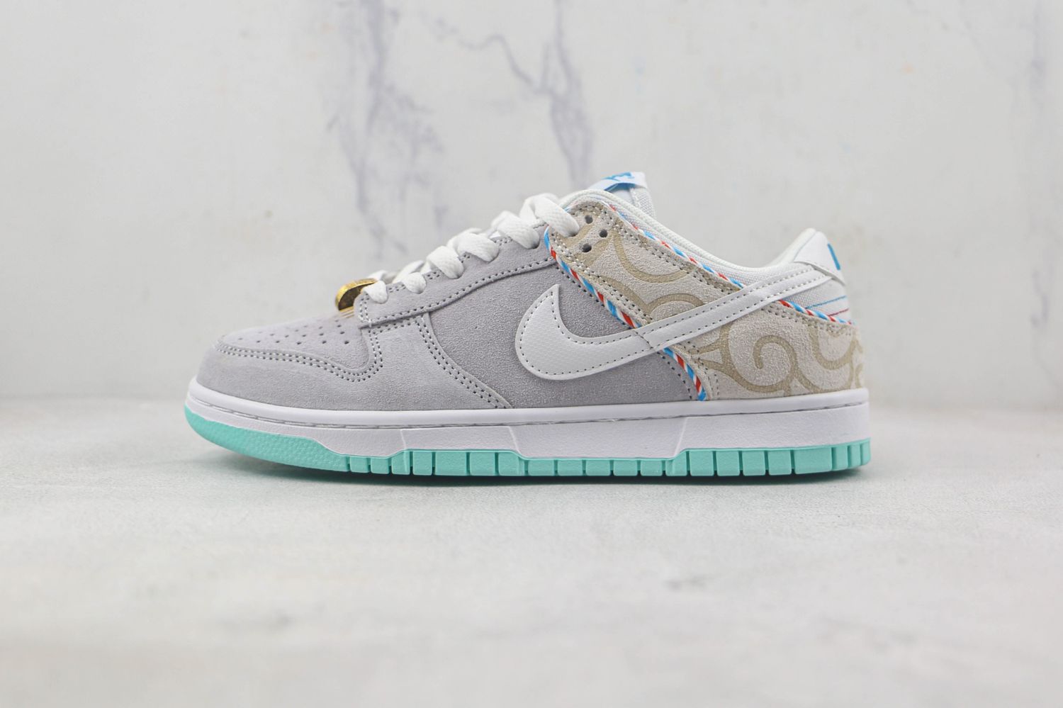 Nike Dunk Low “Barber Shop”