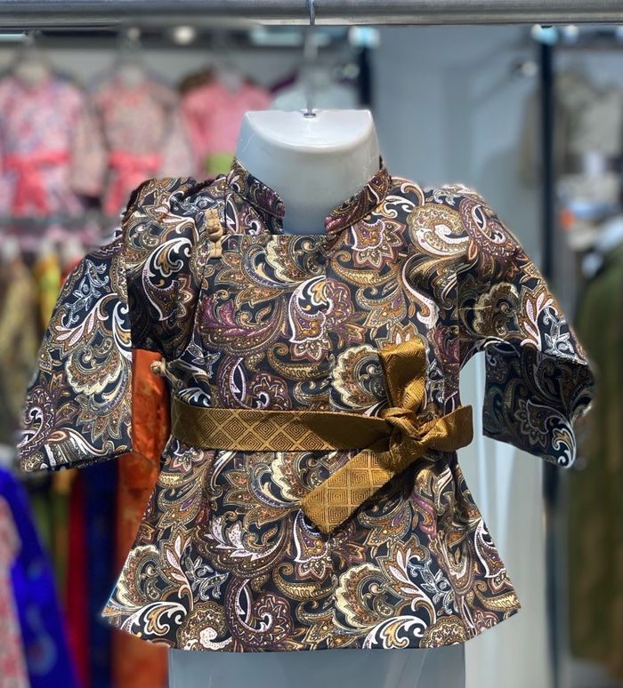 Бор хээтэй бүчтэй баривч