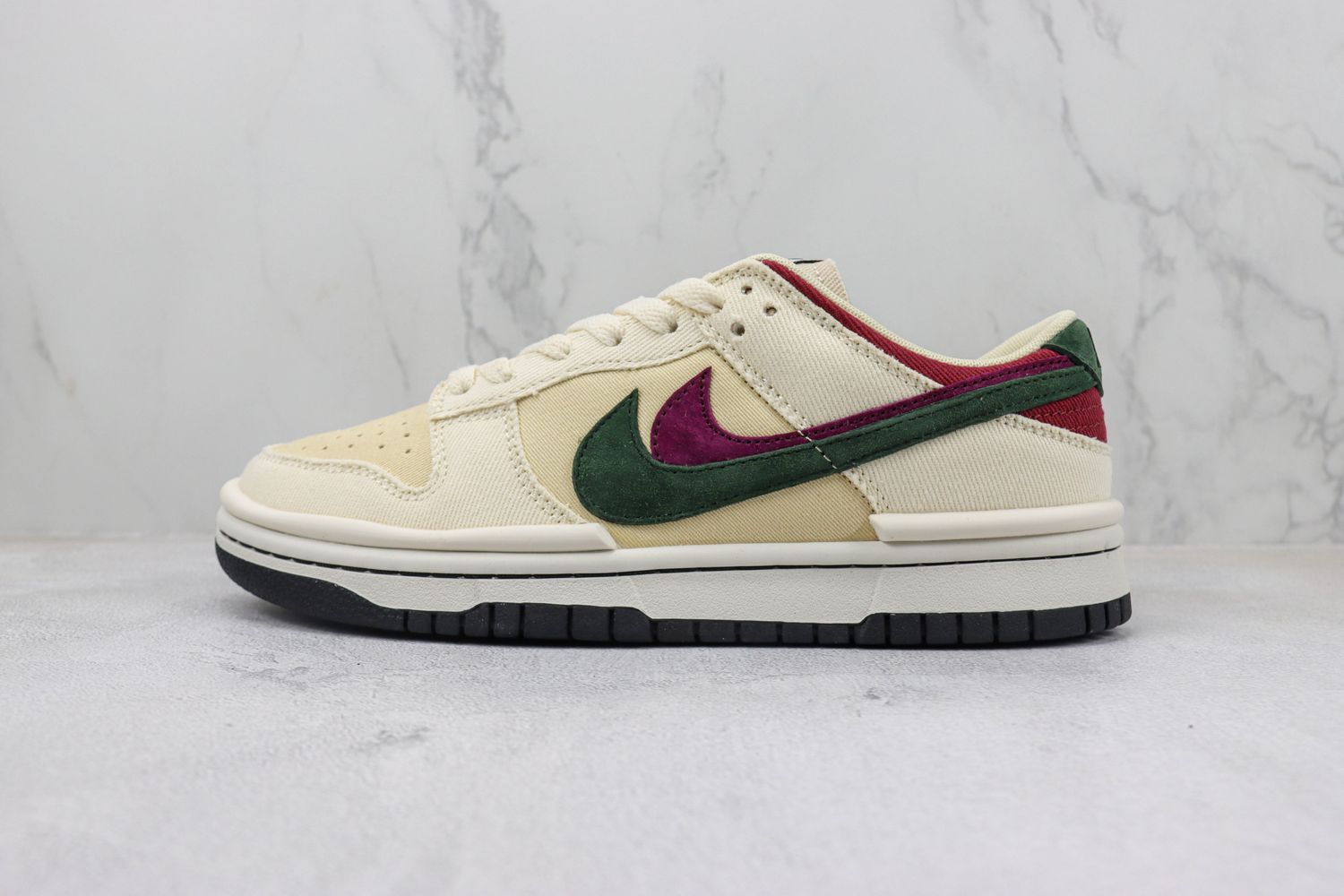 Otomo Katsuhiro x Nk SB Dunk Low 87