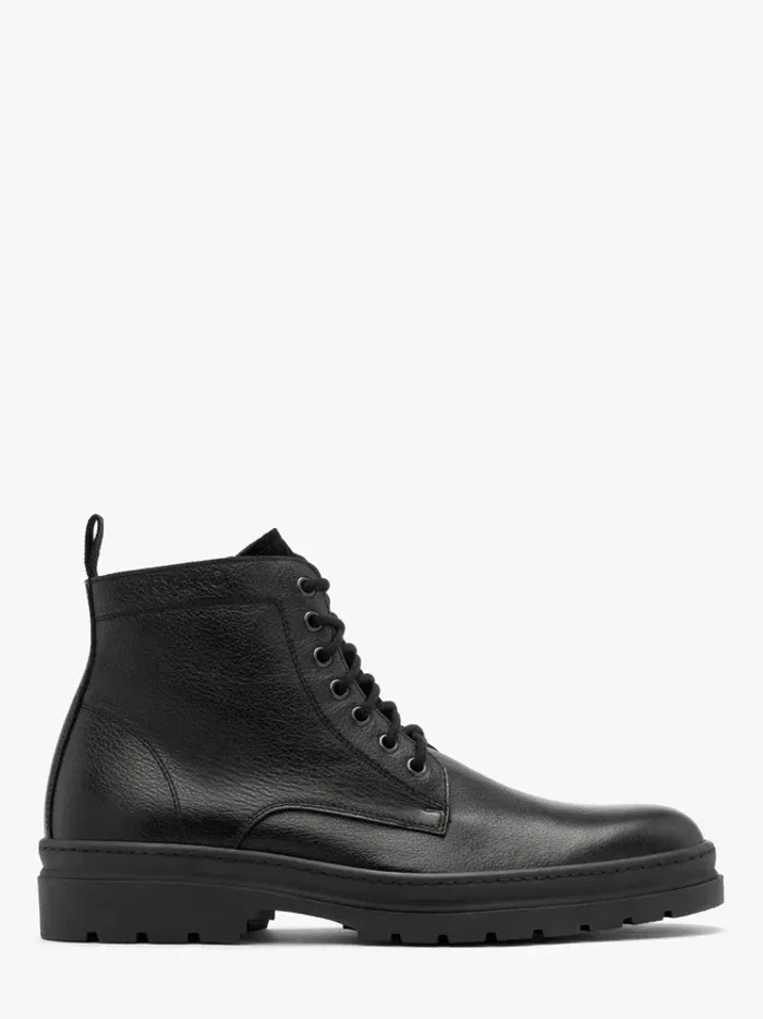 Black men’s winter boots with logo on the upper