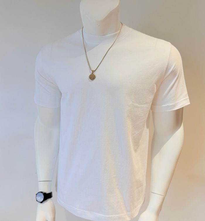 Хагас ханцуйтай цамц (Фудволка ) Цагаан