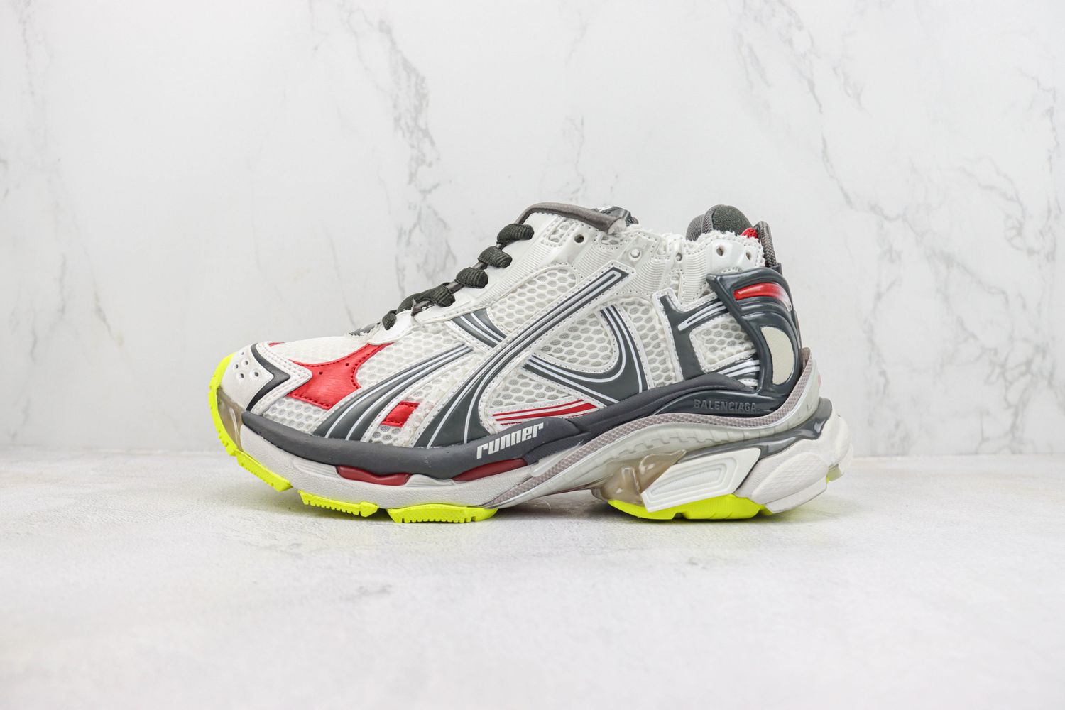 Balenciaga 7.0 Runner 