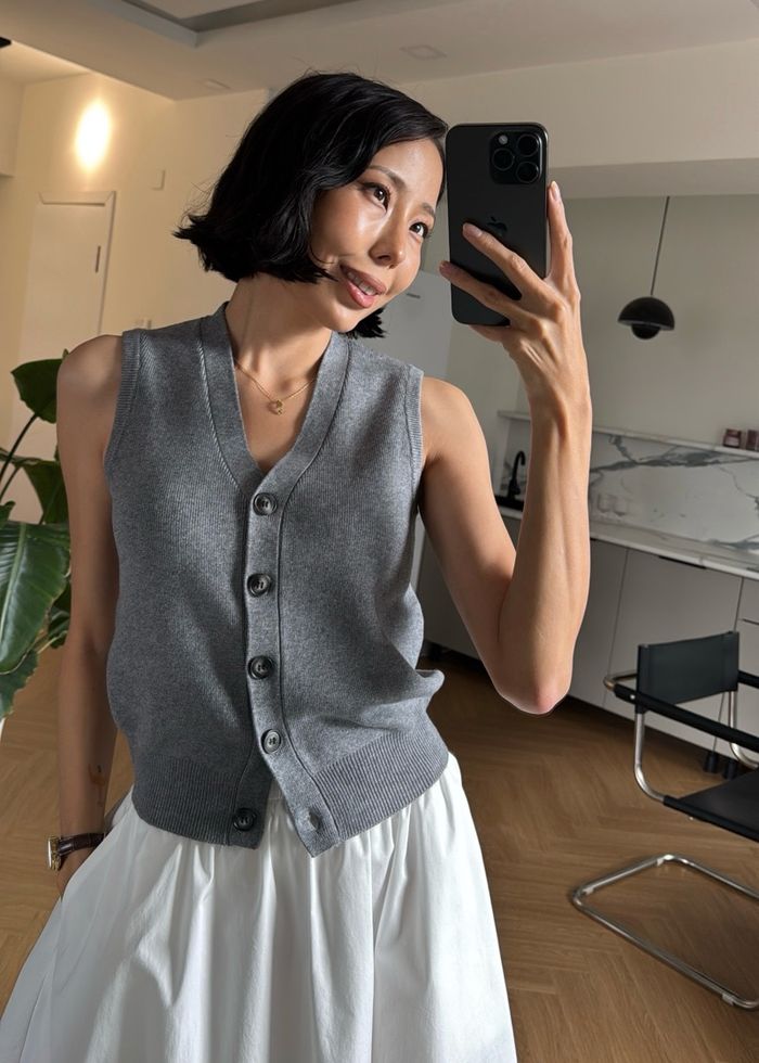 V-neck Cardigan Vest /Gray/