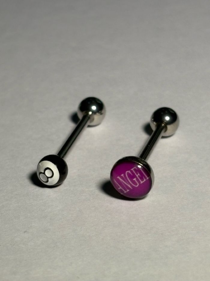 Хэлний ээмэг