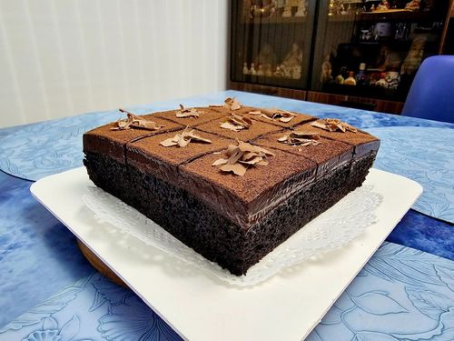 MOIST CAKE АНГИЙН БОДИТ ҮР ДҮНГҮҮД  
