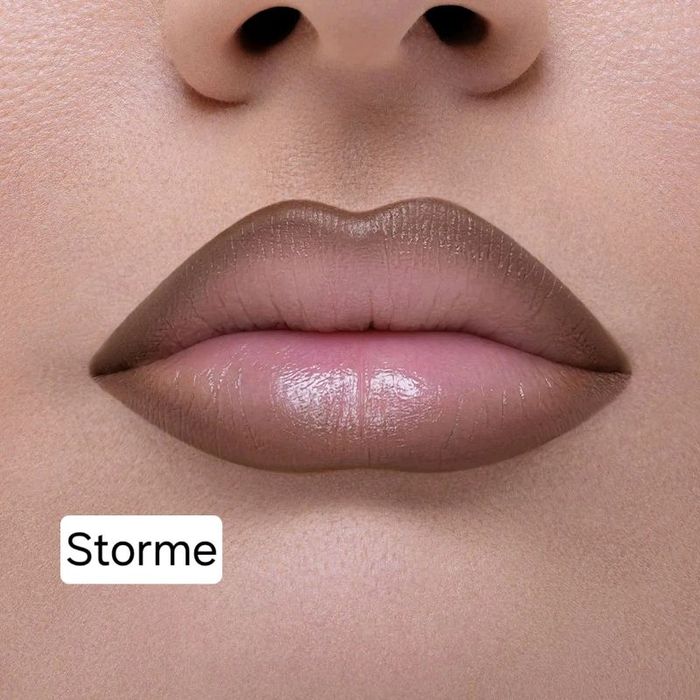 Natasha Denona lip liner
