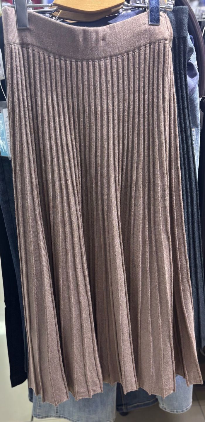 Жирэмсний ноосон юбка