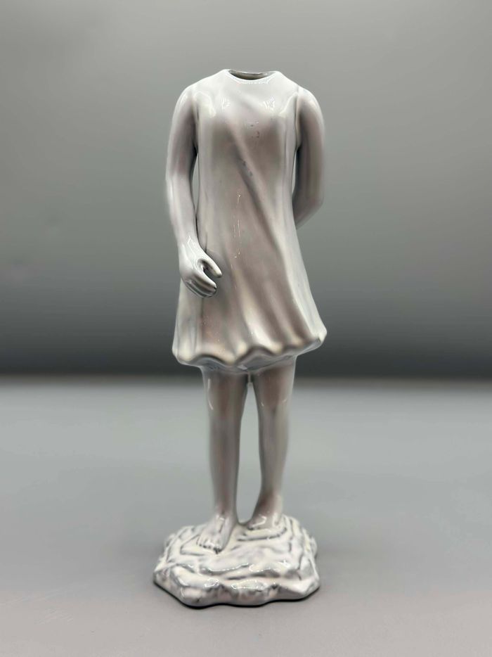 Vase, декор эмэгтэй 