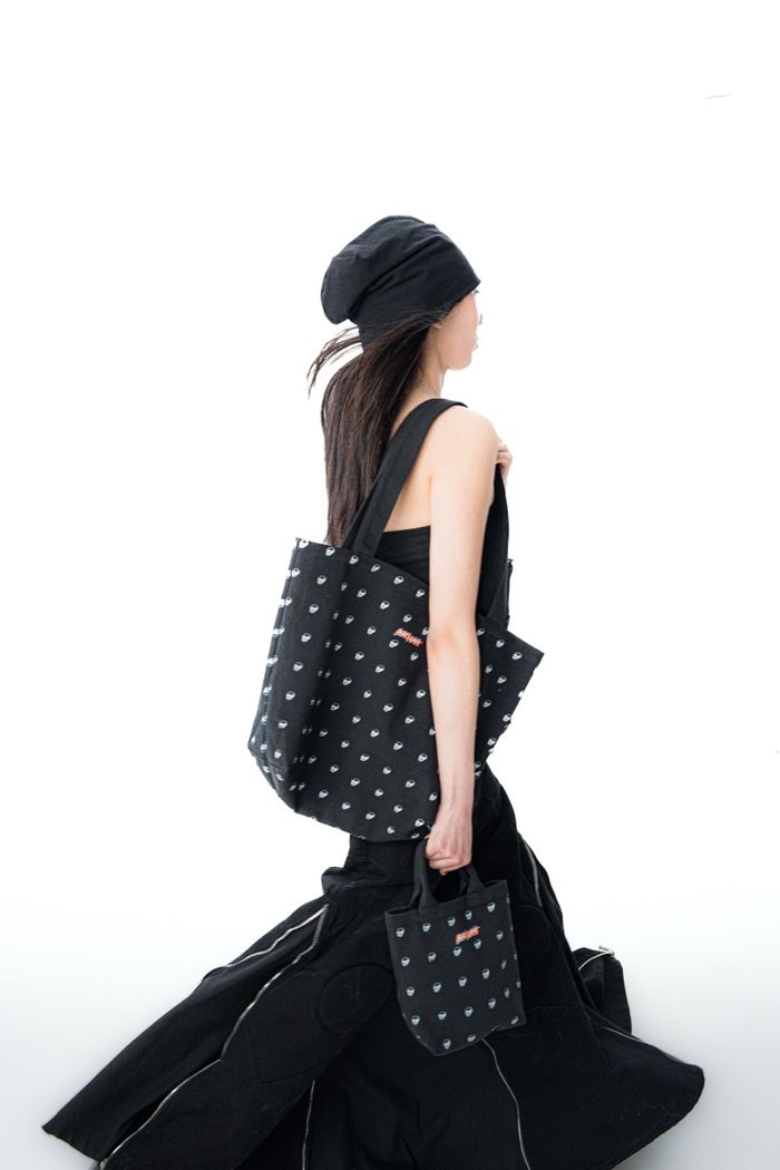https://cdn.zochil.shop/62095830-bec7-4f4d-b78d-61d131851f07_t700.jpg