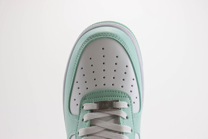 Nike Air Force 1 Low x VERSACE 01