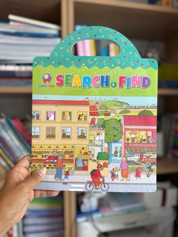 Search&Find Sticker book
