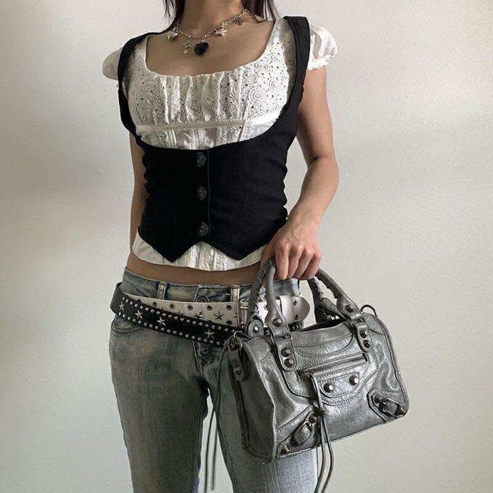 Vest хантааз