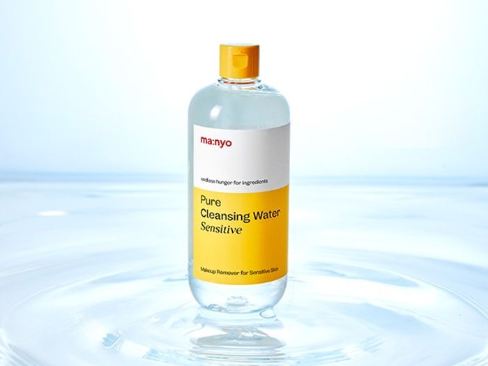 ma:nyo Pure Cleansing Water Sensitive 500ml