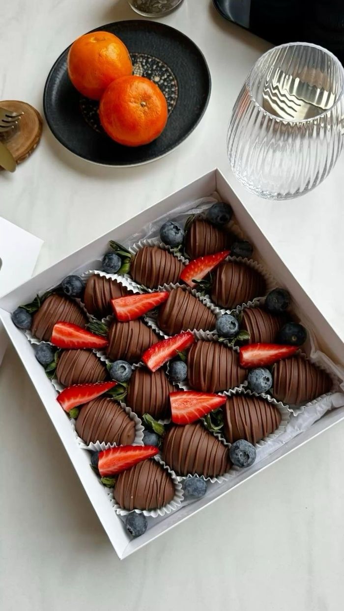 Шоколаданд дурлагсад нэрстэй