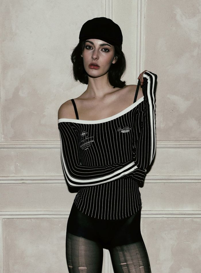 Classic Logo Off-Shoulder Top - Black